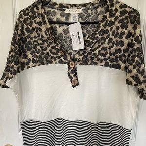 Sporty, Animal print Tee